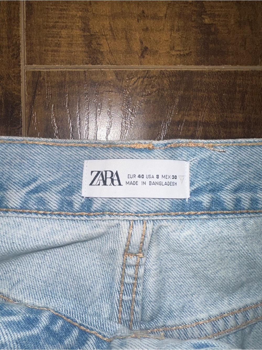 Light Wash Ripped Jeans - Picture 2 of 3